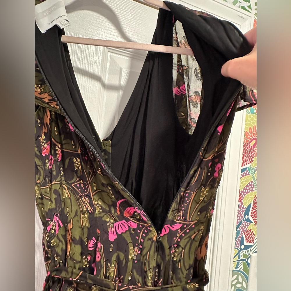 Ett:Twa Anthropologie Brenda Green Gold Jumpsuit size 4
Boho cottagecore - Picture 8 of 10